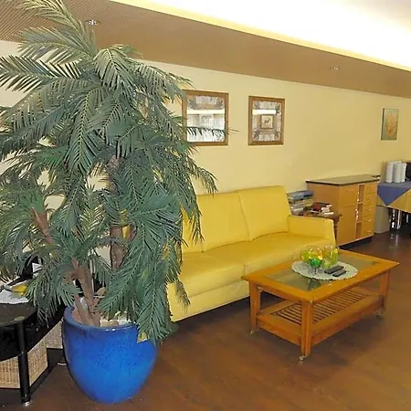 Hotel Welcome Taesch By Taescherhof 3*
