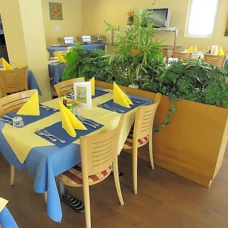 Hotel Welcome Taesch By Taescherhof Saas-Almagell